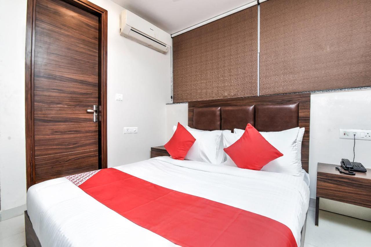 Oyo 74862 Shree Krishna Leela Hotel Manipal Eksteriør billede